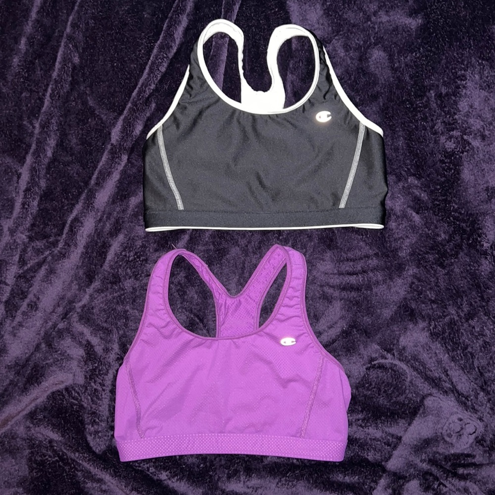 COPY - 2 reversible Champion sports bras Purple/Light Purple & Black/White Size…